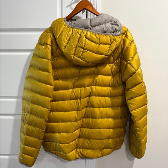 Eddie Bauer First Ascent Men's Medium Mustard Puffer Down Jacket - Picture 2 of 5